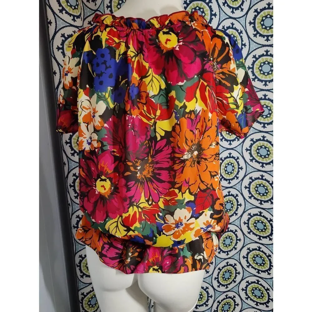 Olivia Moon Blouse - Picture 3 of 4